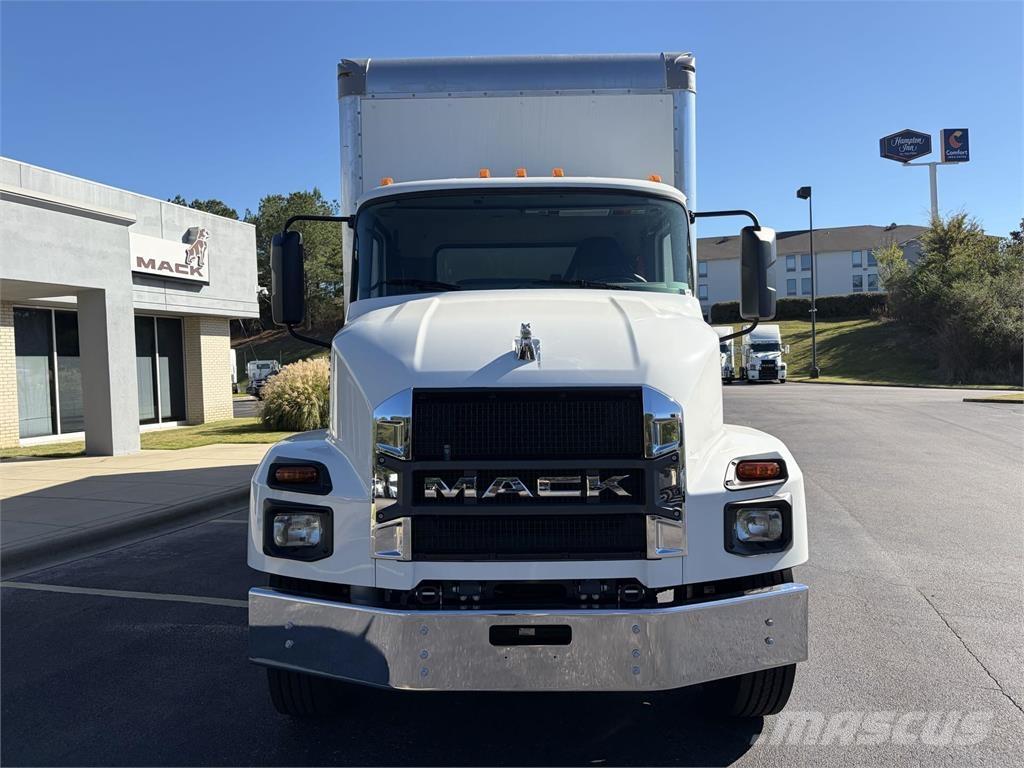 Mack MD6 42R Autocamioane