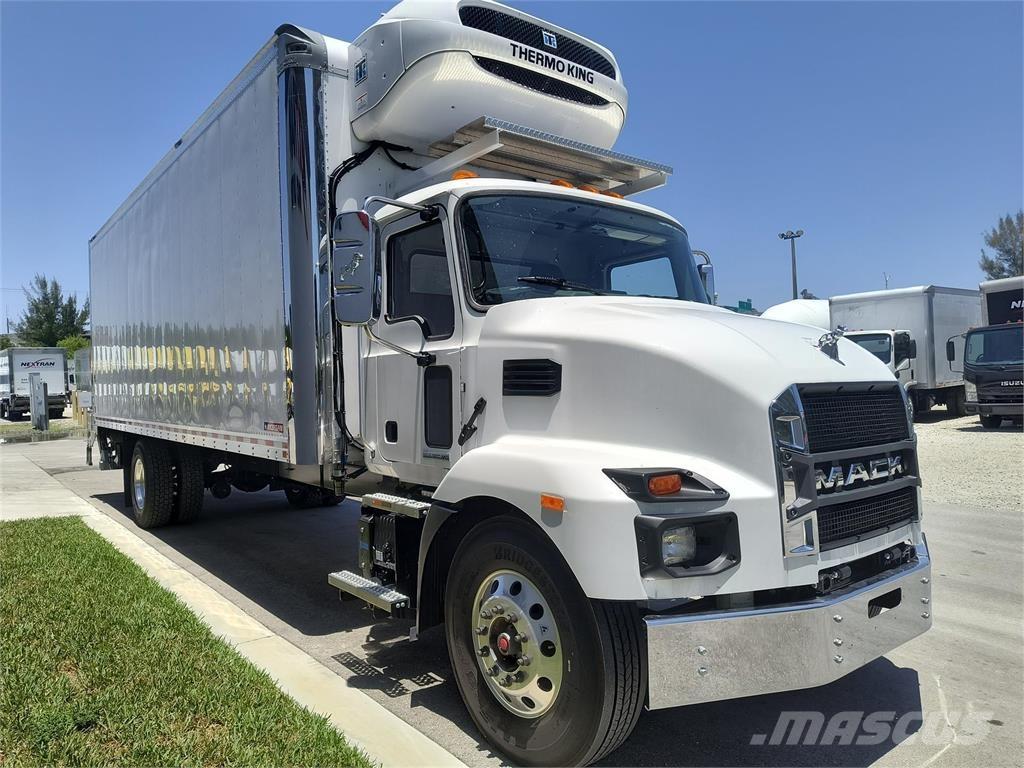 Mack MD6 42R Autocamioane