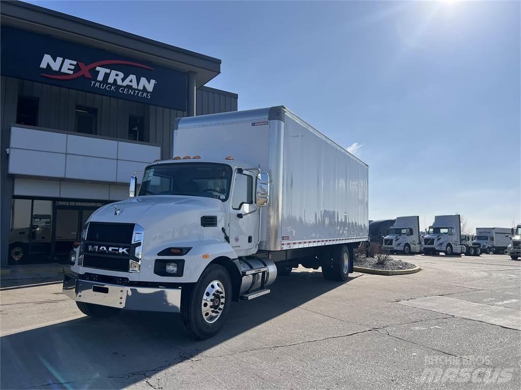 Mack MD642 Autotractoare