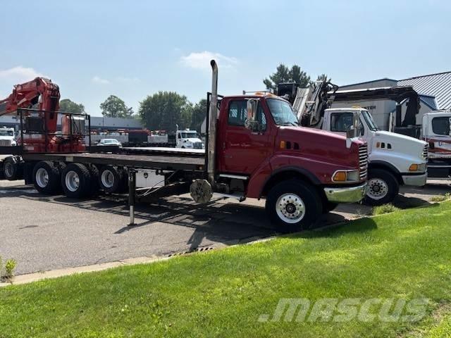 Sterling TRUCK LT9522 Autotractoare