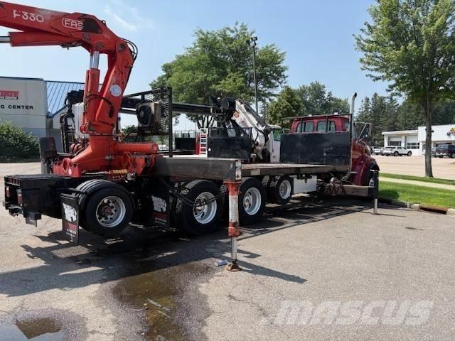 Sterling TRUCK LT9522 Autotractoare