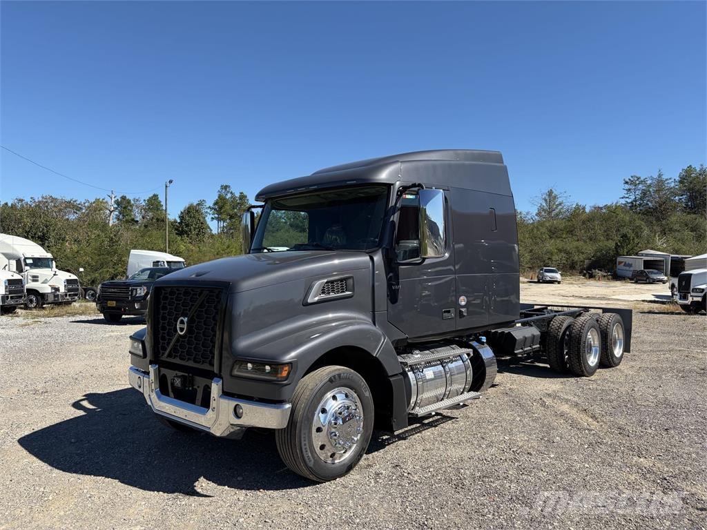 Volvo VAH64600 Camion cu carlig de ridicare