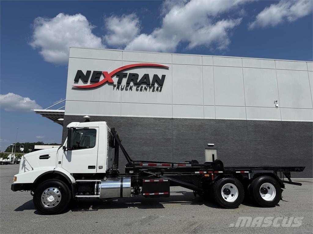Volvo VHD64F300 Altele