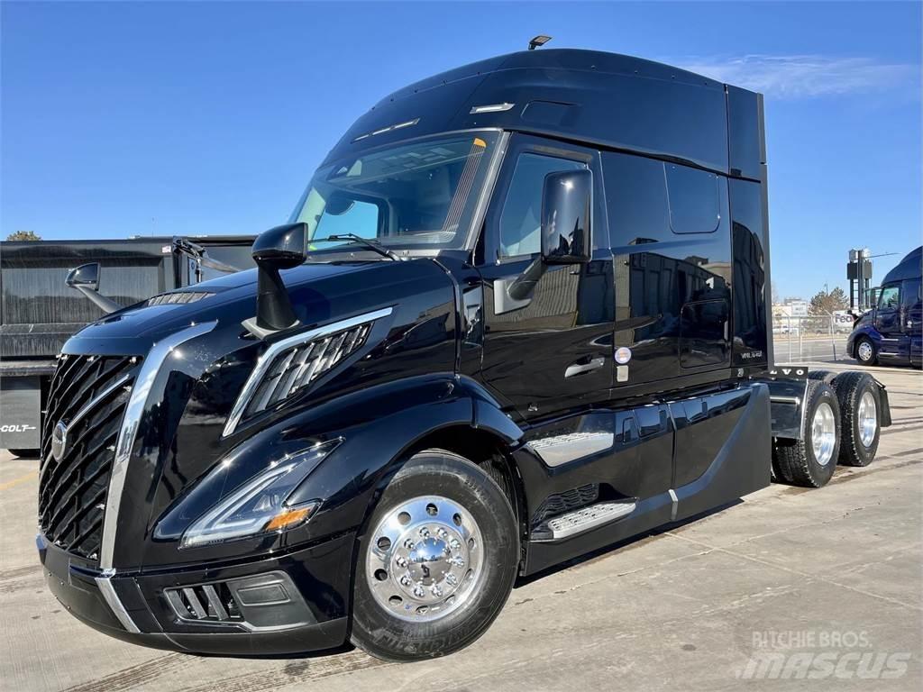 Volvo VNL64T640 Autotractoare