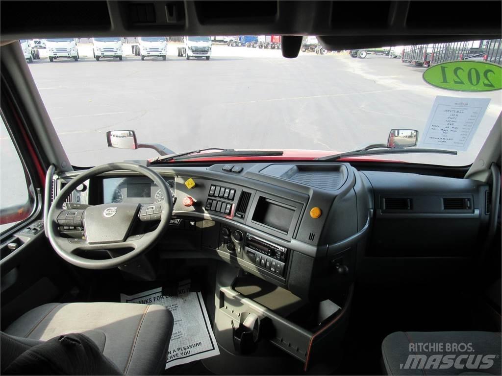 Volvo VNL64T760 Autotractoare