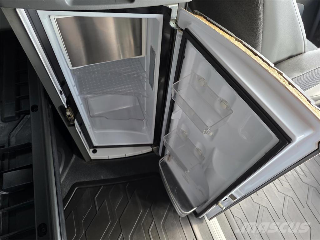 Volvo VNL64T760 Autotractoare