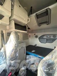 Volvo VNL64T860 Autotractoare