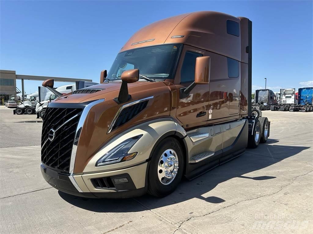 Volvo VNL64T860 Autotractoare