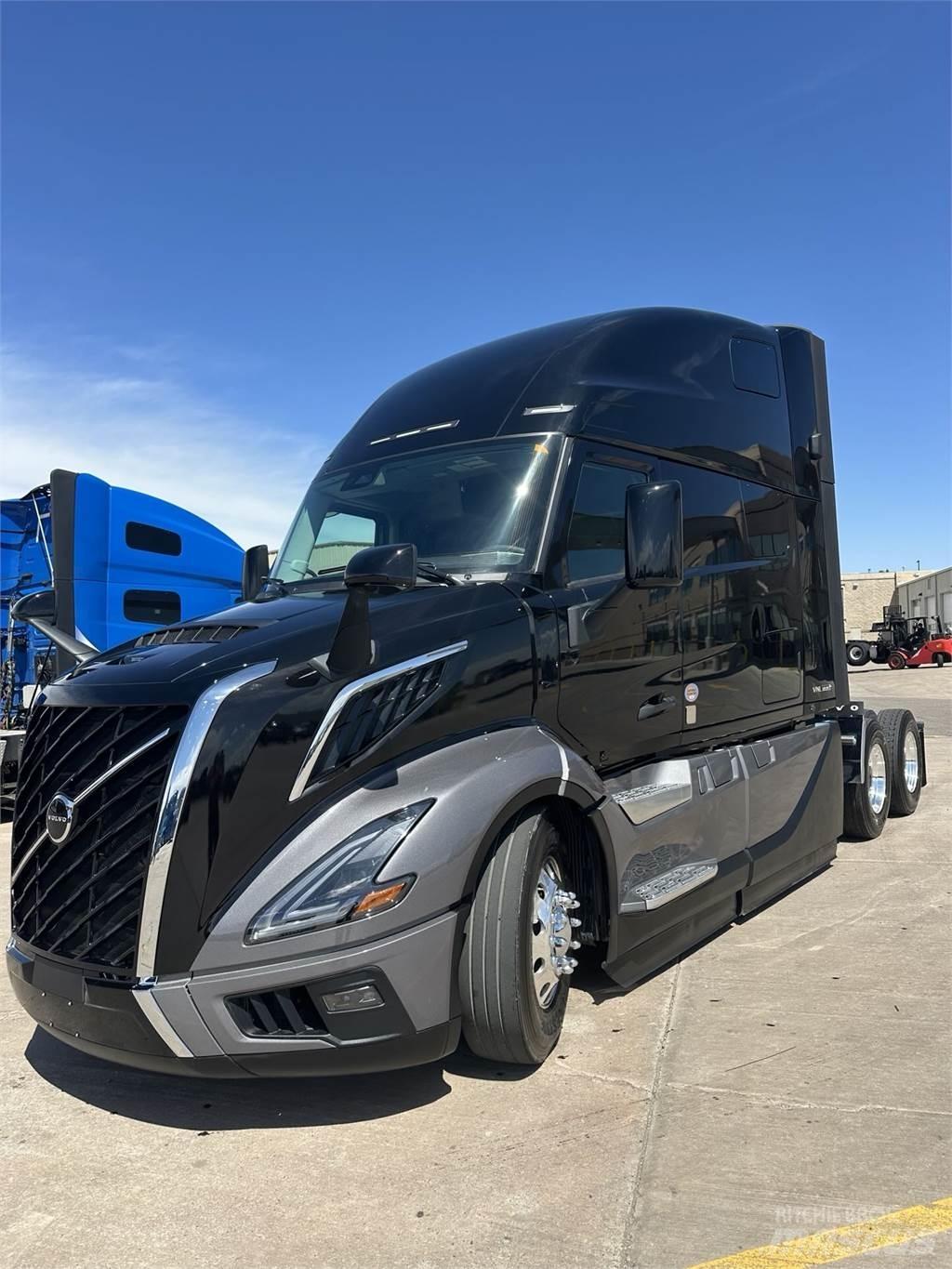 Volvo VNL64T860 Autotractoare