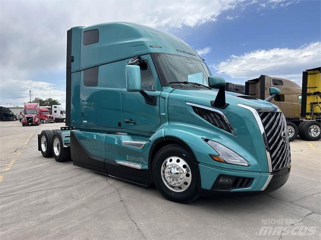 Volvo VNL64T860 Autotractoare