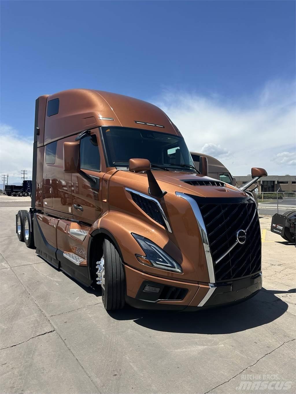 Volvo VNL64T860 Autotractoare
