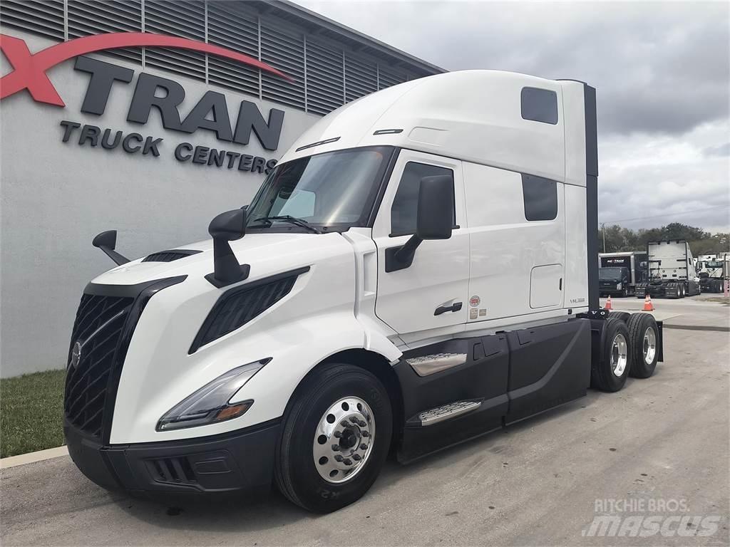 Volvo VNL64T860 Autotractoare