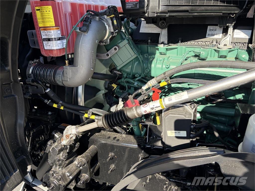 Volvo VNL64T860 Autotractoare