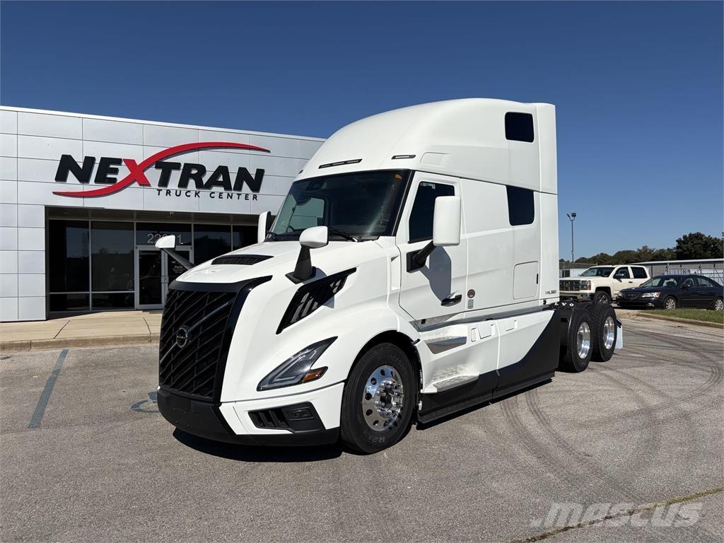 Volvo VNL64T860 Autotractoare