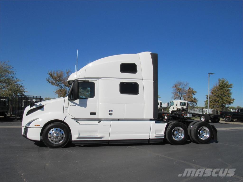 Volvo VNL64T860 Autotractoare