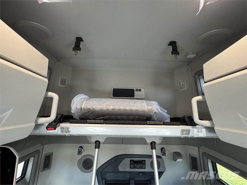 Volvo VNL64T860 Autotractoare