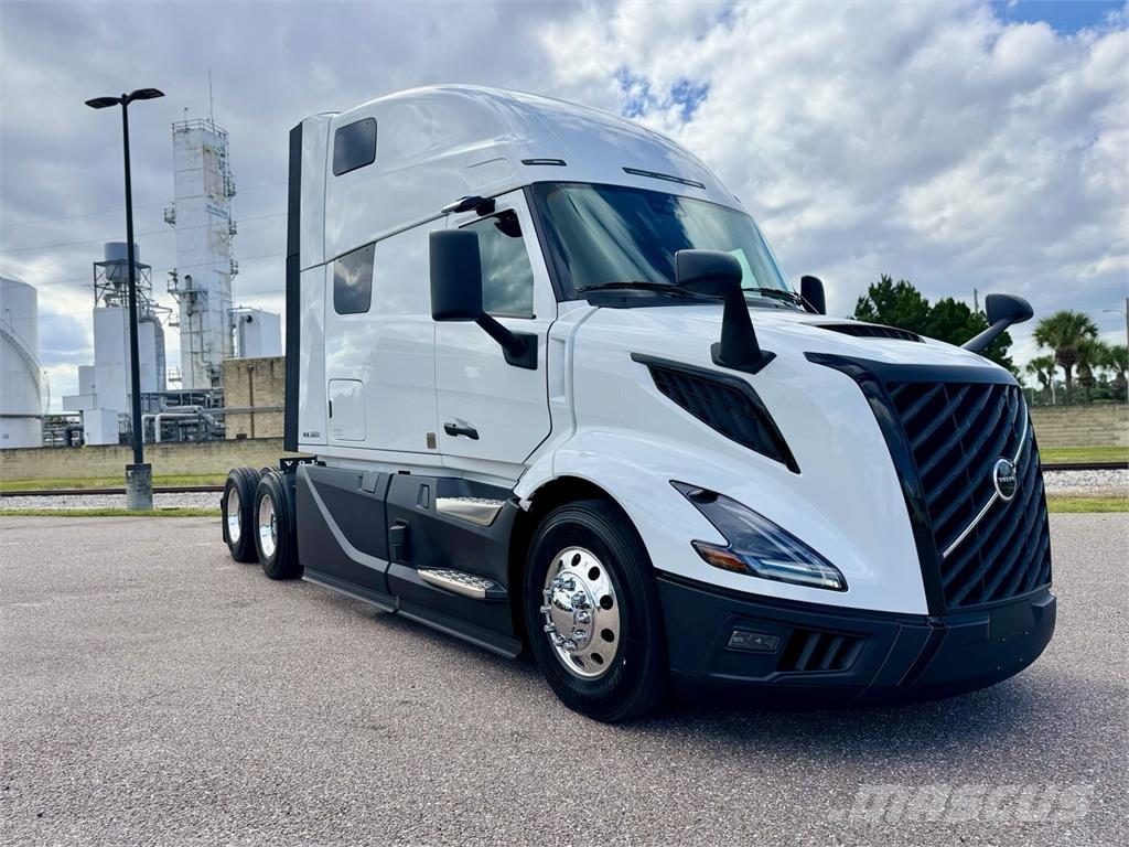 Volvo VNL64T860 Autotractoare