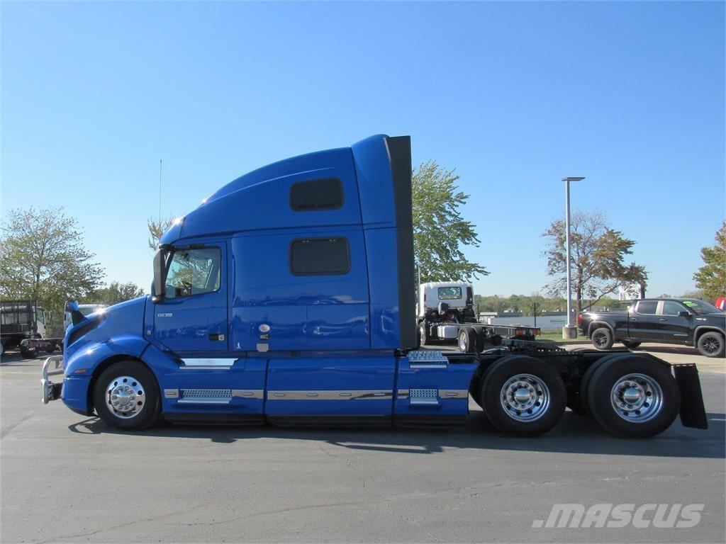 Volvo VNL860 Autotractoare