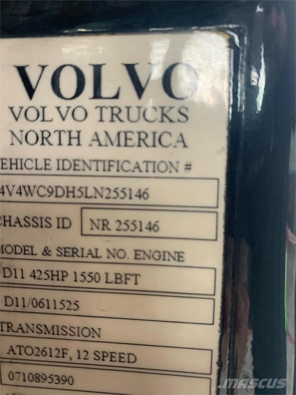 Volvo VNR64T Autotractoare