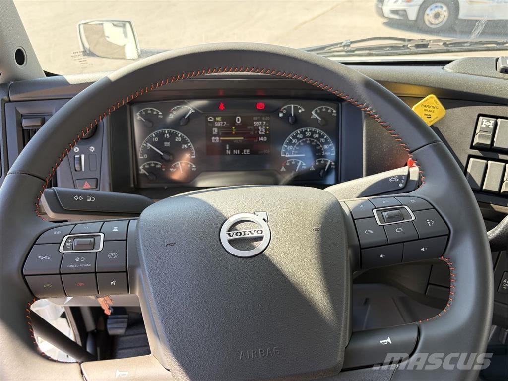 Volvo VNR64T300 Autotractoare