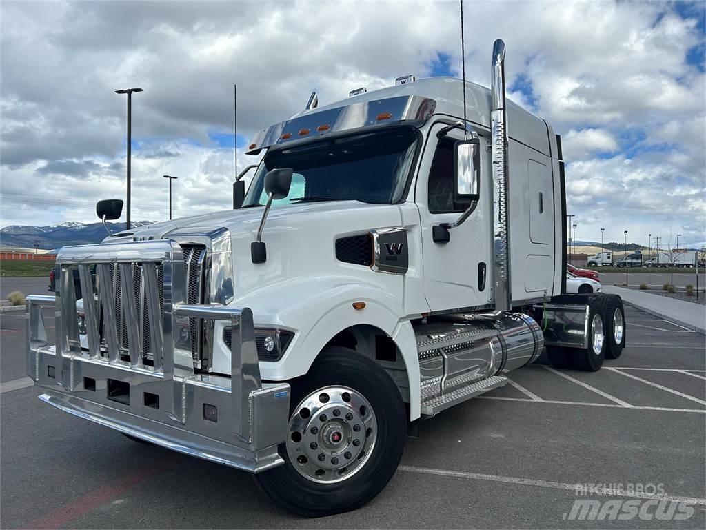 Western Star 49X Autotractoare