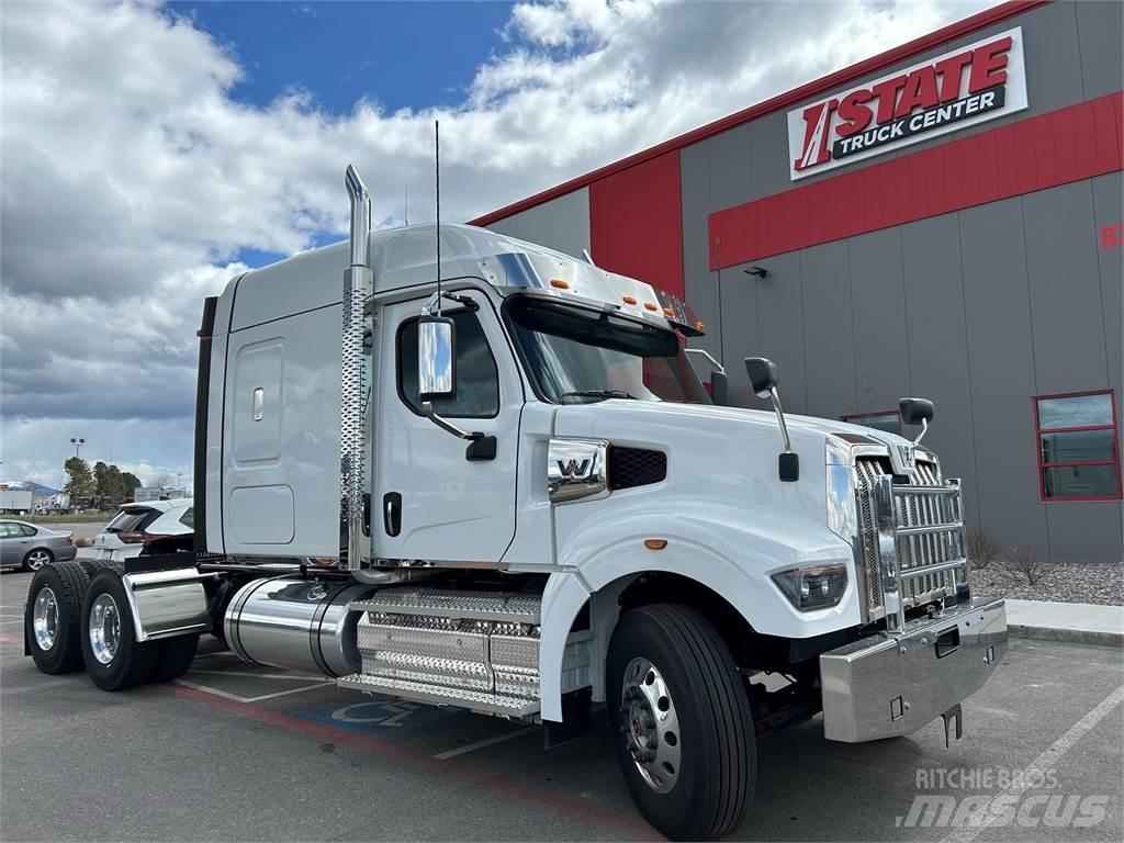 Western Star 49X Autotractoare
