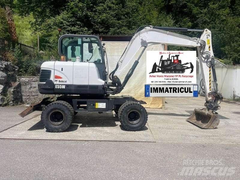 Bobcat E55W Excavatoare cu roti