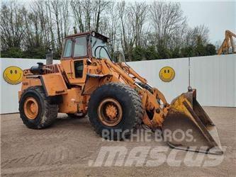 CASE W30 Incarcator pe pneuri