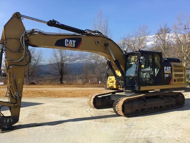 CAT 326FLN Excavatoare pe șenile

