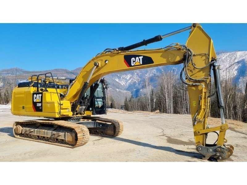 CAT 326FLN Excavatoare pe șenile
