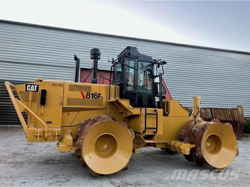 CAT 816F2 Compactoare sol