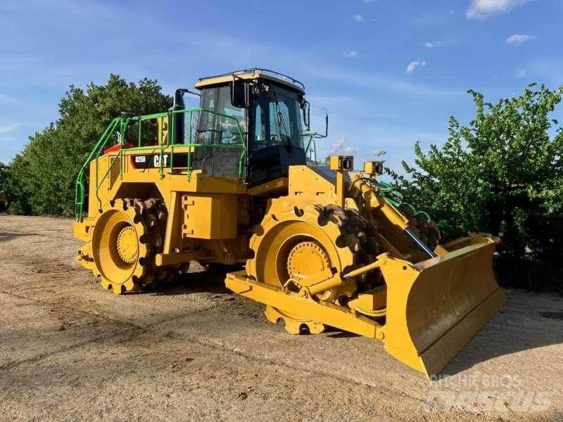 CAT 825H Compactoare deseuri
