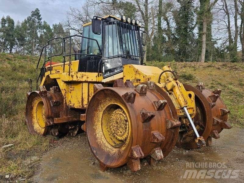 CAT 826GII Compactoare sol