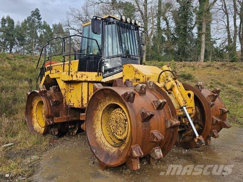 CAT 826GII Compactoare sol