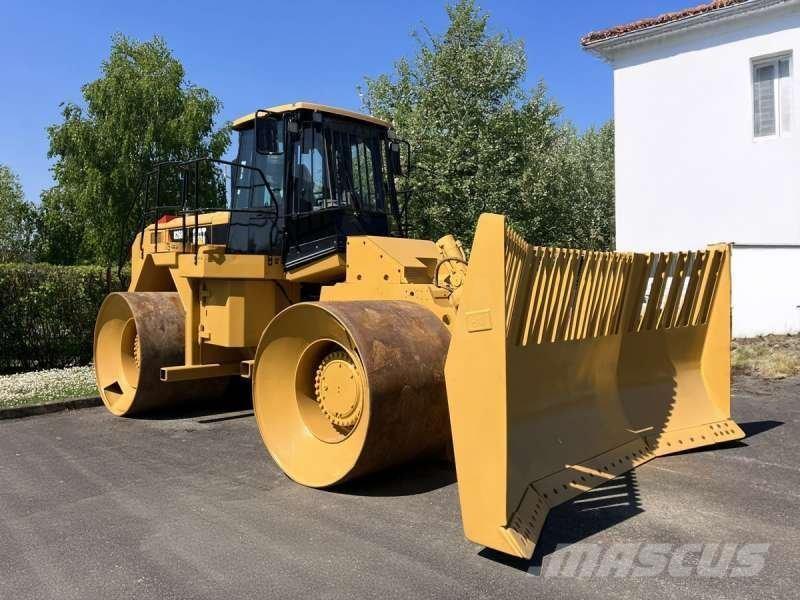 CAT 826H Compactoare sol