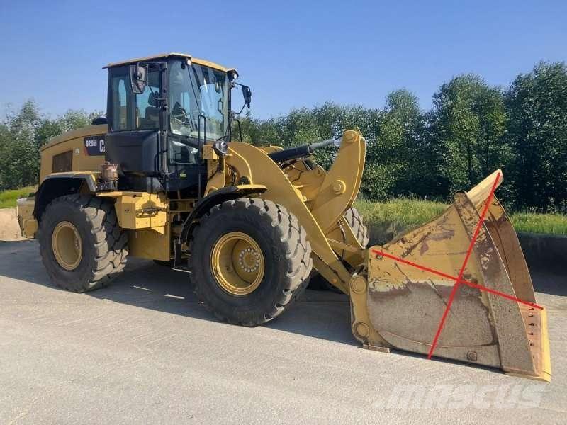 CAT 926M Incarcator pe pneuri