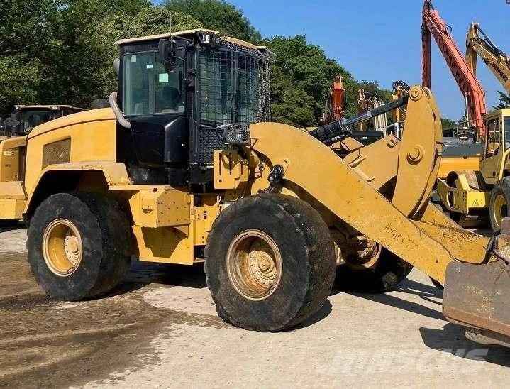 CAT 938M Incarcator pe pneuri