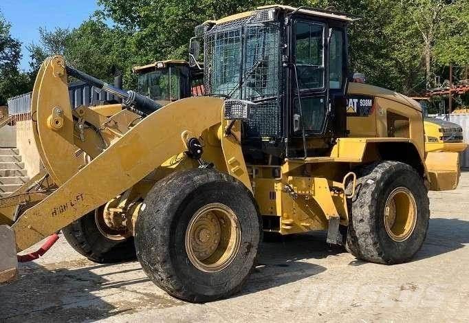 CAT 938M Incarcator pe pneuri