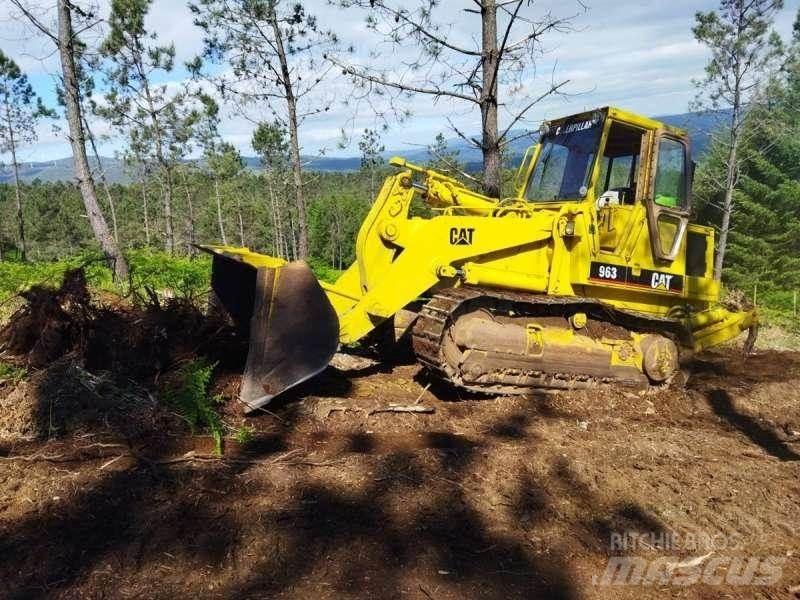 CAT 963 Încarcatoare cu excavator