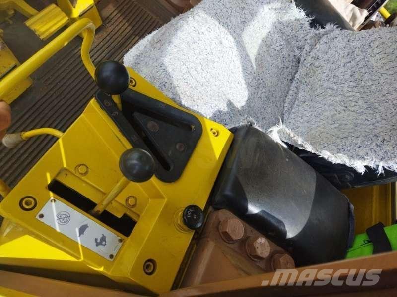 CAT 963 Încarcatoare cu excavator