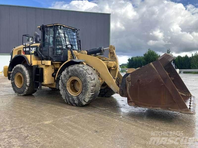 CAT 966M Incarcator pe pneuri