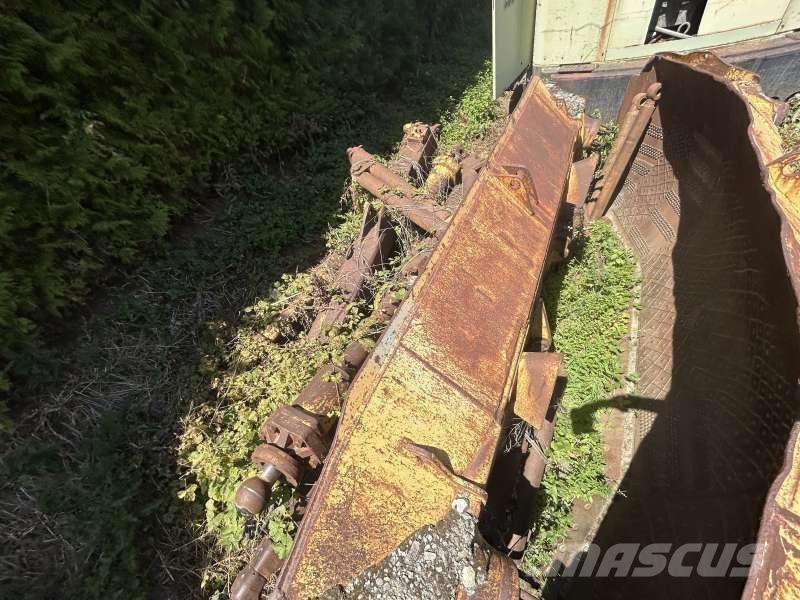 CAT D9H Buldozere pe senile