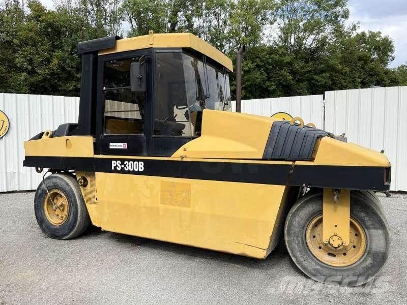 CAT PS300B Compactoare sol