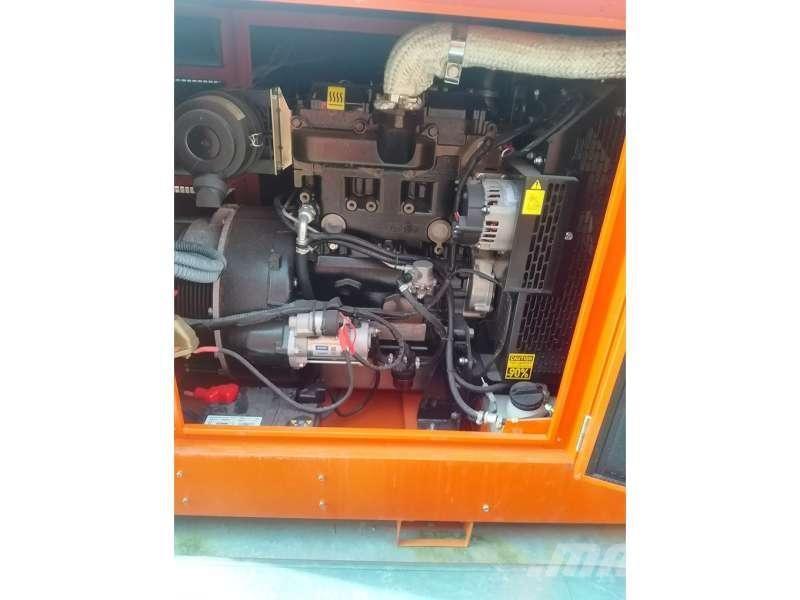  Gruau 22 KVA Generatoare Diesel