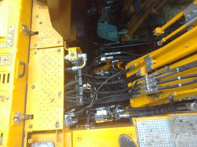 JCB 150XL SV Excavatoare pe șenile
