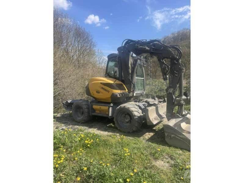 Mecalac 9MWR Excavatoare cu roti