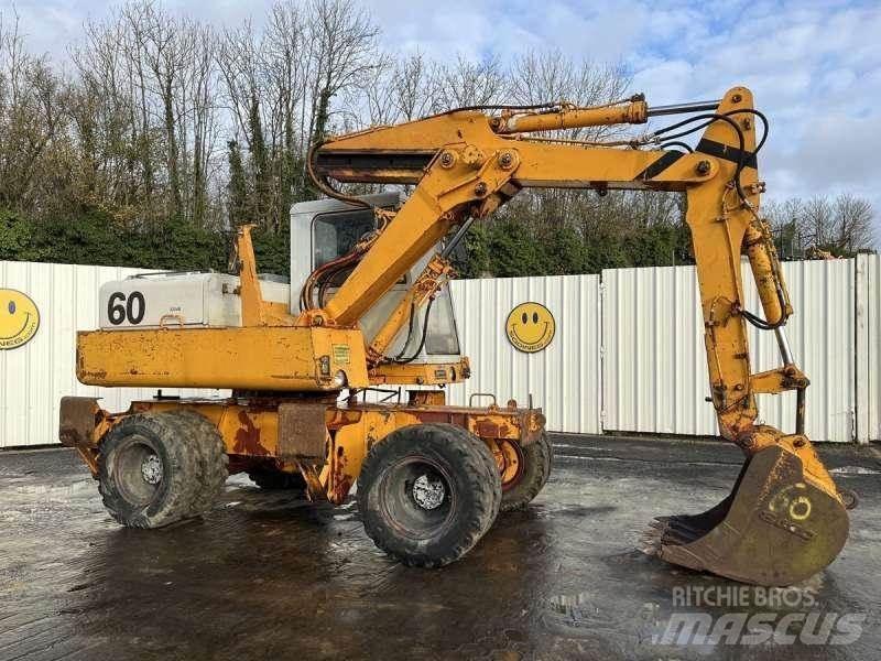 Poclain P60 Excavatoare cu roti