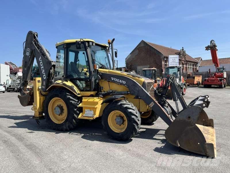 Volvo BL71 Buldoexcavatoare
