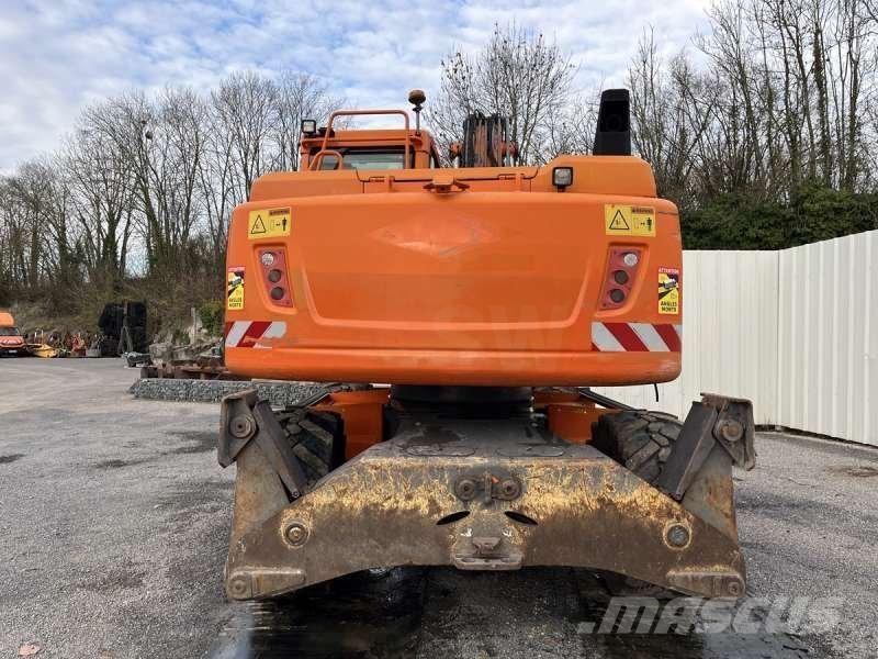 Volvo EW140D Excavatoare cu roti