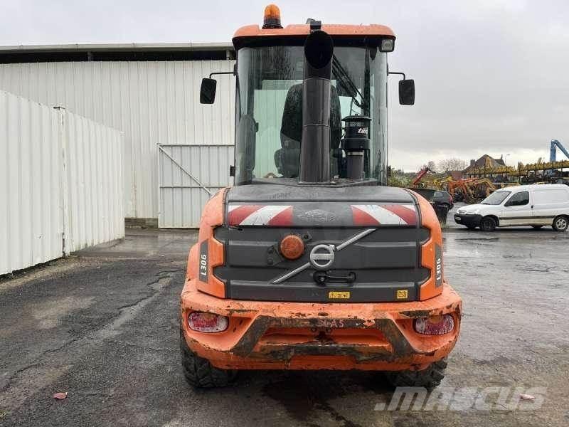 Volvo L30G Incarcator pe pneuri